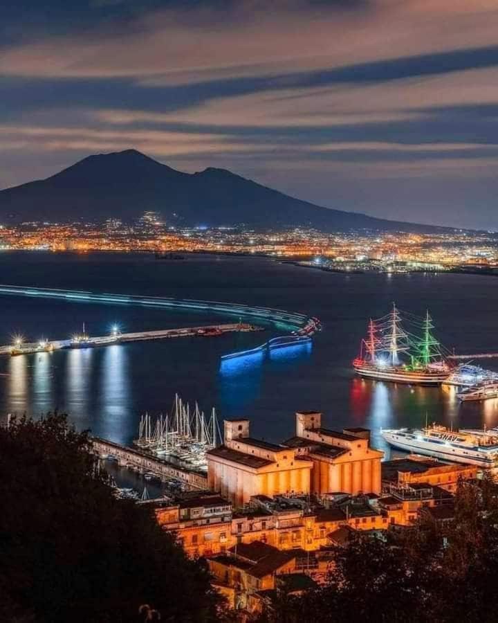 A Spaccanapoli *